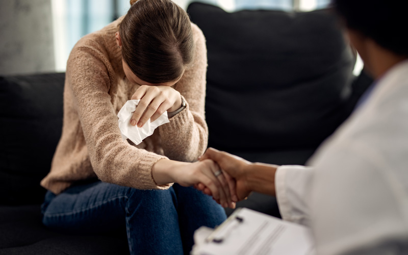 Kayıp, Yas, Uyum Sorunları Belirtiler, Sebepler ve Profesyonel Yardım Alma